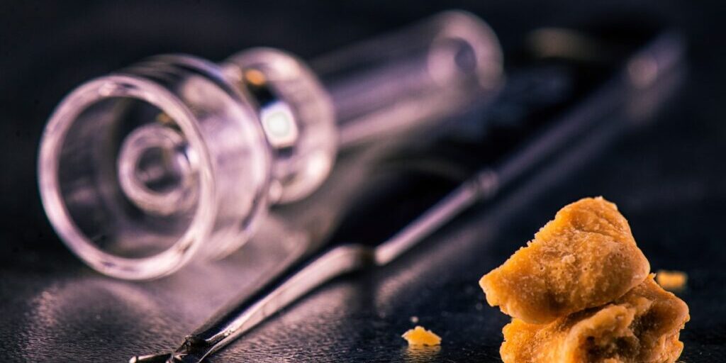 A Guide To CBD Dabs, Dabbing Cannabidiol, And Finding The Best Dab Products